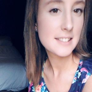 Meet your Posher, Rebecca